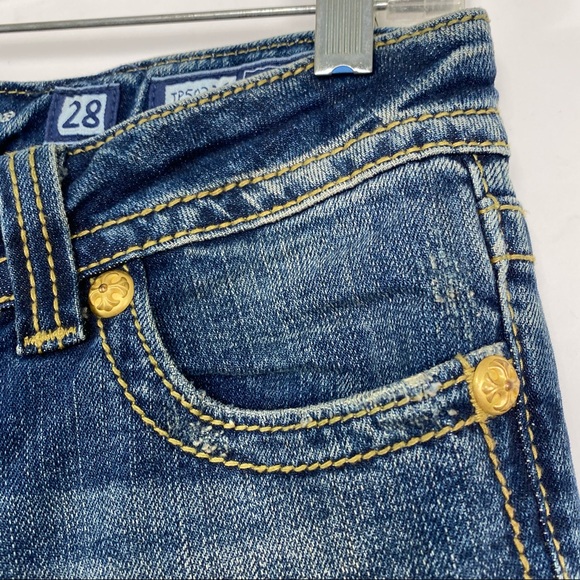 Miss Me Vintage 03 Studded Bootcut Jeans size 28 - Picture 6 of 16